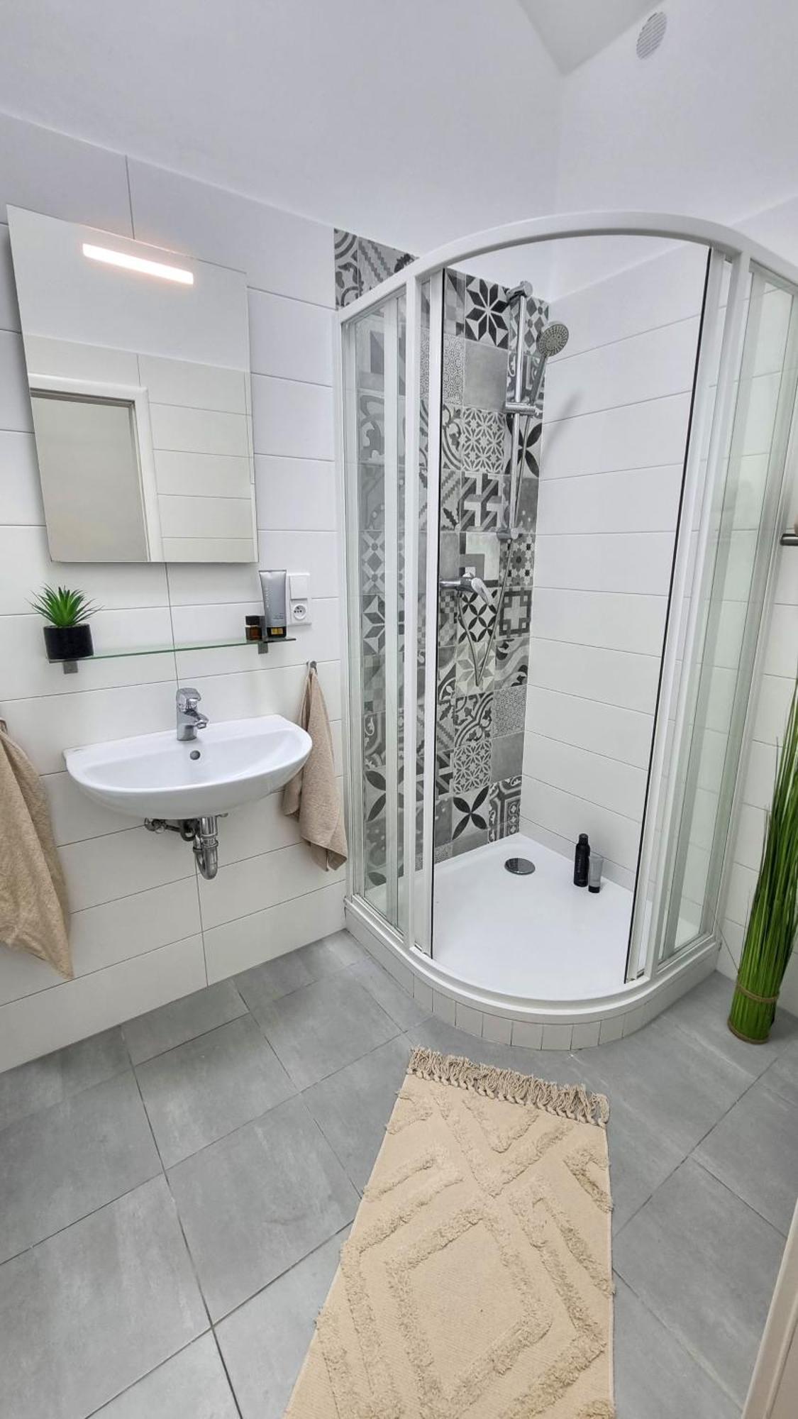 Finnem Rentals Florenc Прага Номер фото